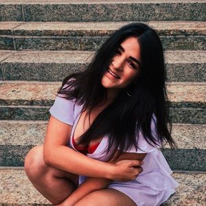 Meet your Posher, Victoria